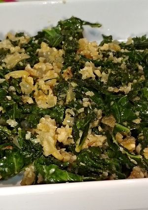 Foto principal de Kale con crema de anacardo