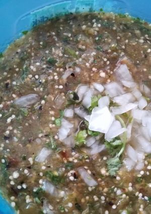 Una foto de Salsa verde asada