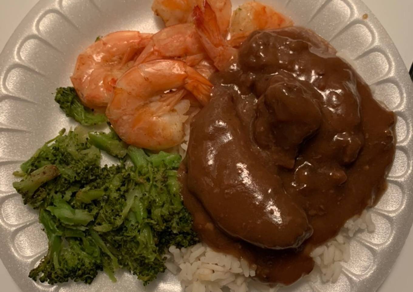 Beef,shrimp and broccoli special