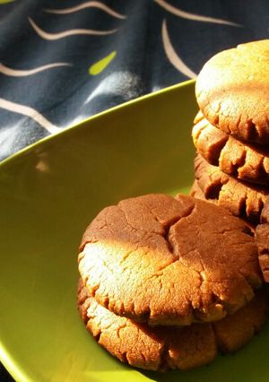 A picture of No Bake! No Mixer! 5 Ingredients Nutella Chocohips Cookies.