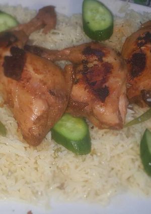 صورة لوصفة دجاج متبل مع رز الوليمه 😍