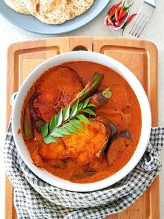 A picture of Spanish Mackerel Curry.