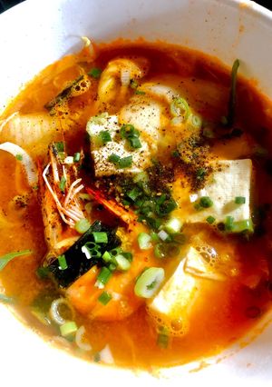 Hình của món Eat clean (canh kim chi).