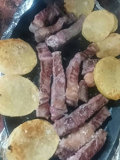 Una foto de 455. Buey a la piedra