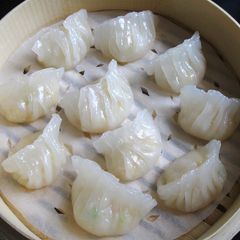 A picture of Steamed Prawn Dumplings.