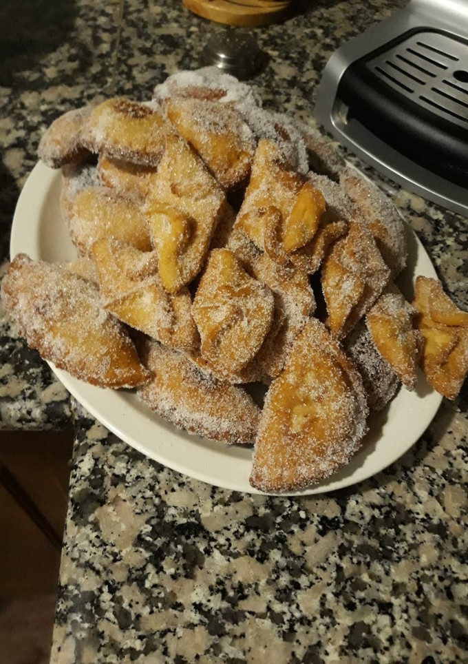 Una foto de Empanadillas rellenas de cabello de ángel