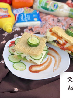 A picture of Pancake burger 🥞 🍔.