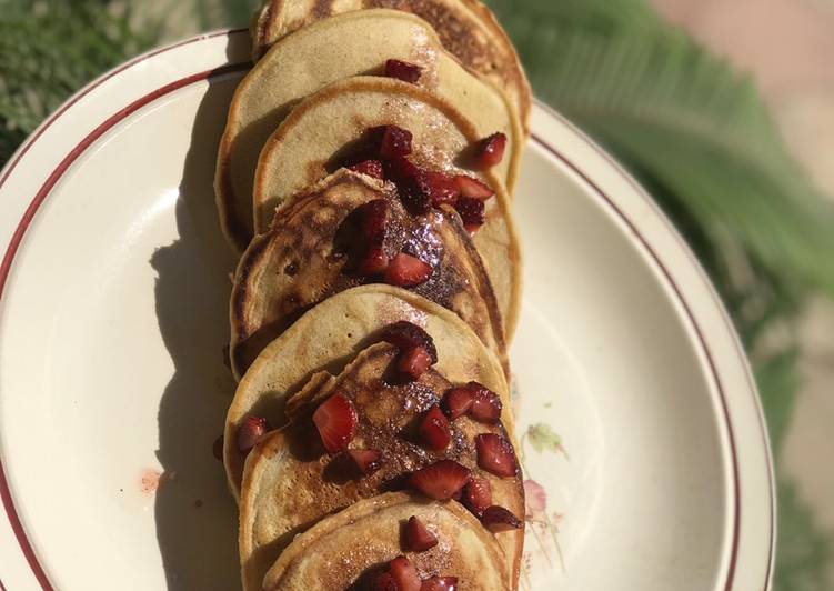 Simple Way to Prepare Homemade Pancakes with strawberry drizzle