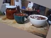 Una foto de mermelada de damasco