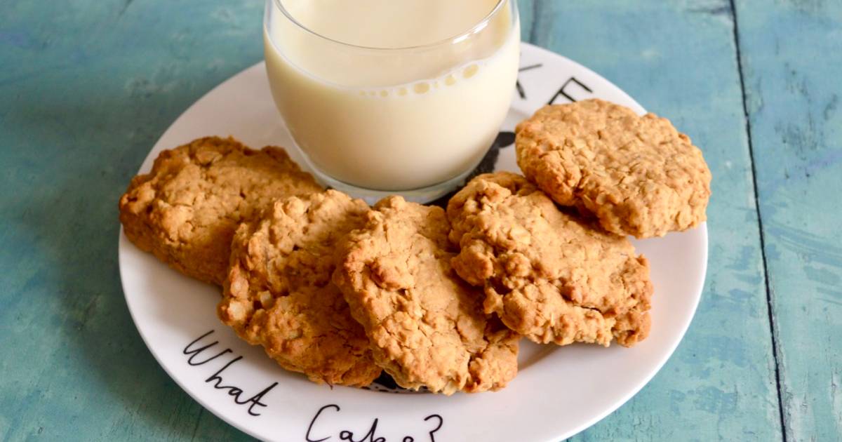 Stem Ginger Cookies Recipe by Fiona Free From Favourites Cookpad