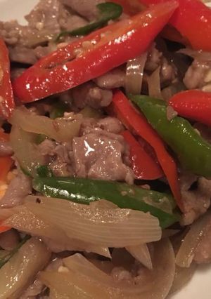 รูปของ หมูผัดพริก