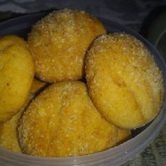 Coconut cookies A picture of Coconut cookies.