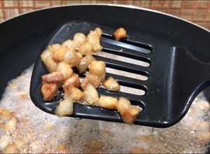 Foto resep Minyak babi / grabyas