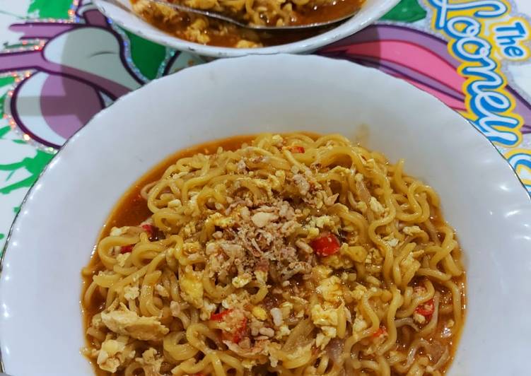 Indomie goreng nyemek