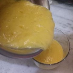 A picture of Mango shake.