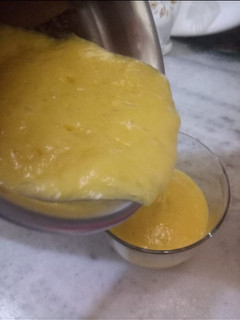 A picture of Mango shake.