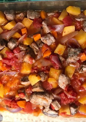 Una foto de Estofado de lomo cerdo y batata al horno