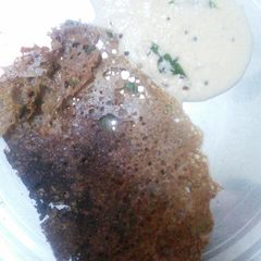 A picture of Raagi dosa.