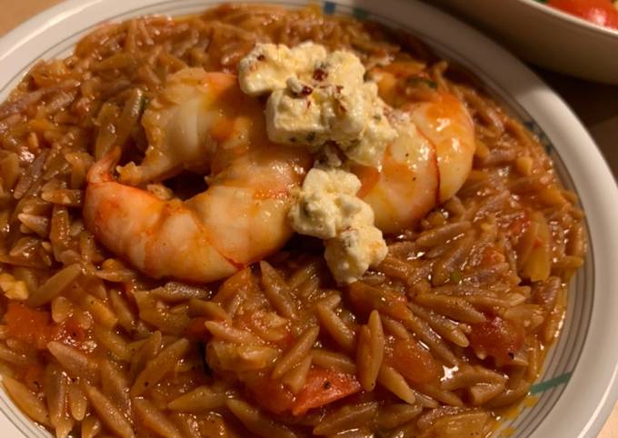 Recipe of Ultimate Orzo with prawn, tomato and feta cheese