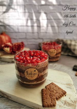 عکسی از دستور دسر شکلاتی انار🍫🍮