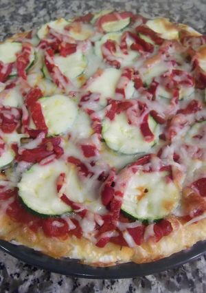Foto principal de Pizza de calabacín y pimiento
