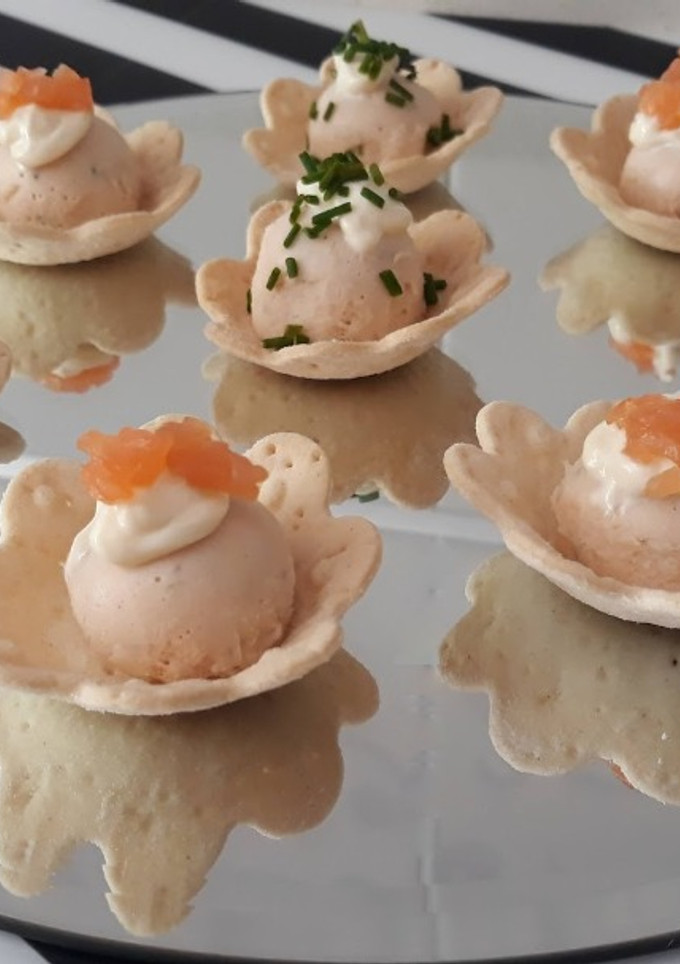 Una foto de Bombones de salmón ahumado