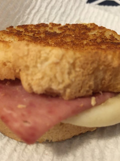 A picture of Toast sandwich.