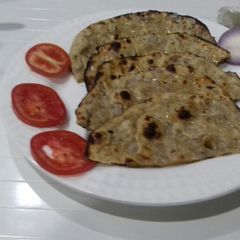 A picture of Onion paratha.