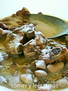Una foto de Alubias con costilla