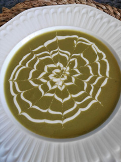 Una foto de Crema de vainas de guisantes