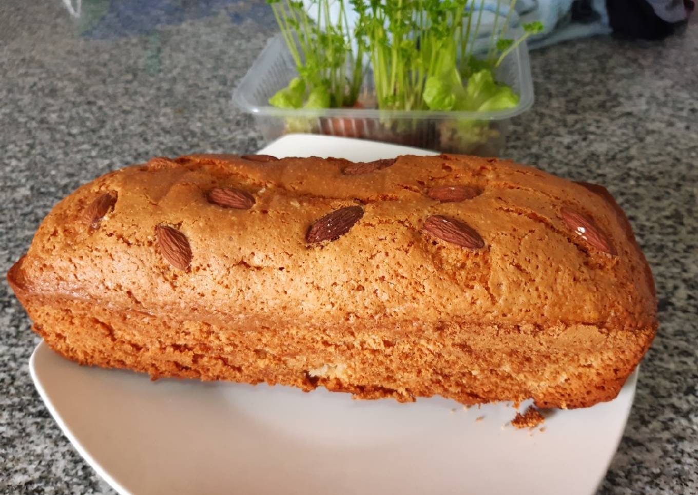 • Budín de peras y almendras 🍐 •