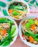 Mì Udon Gà Và Nấm Đông Cô