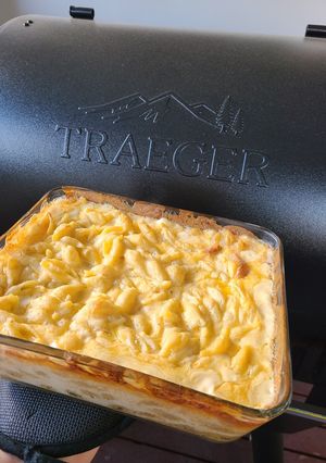 A picture of Traeger Smoked Mac and Cheese.
