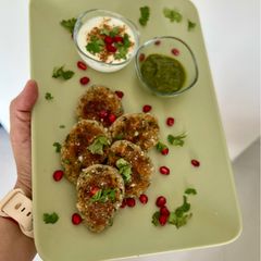 A picture of Double Aloo Makhana Cutlet.
