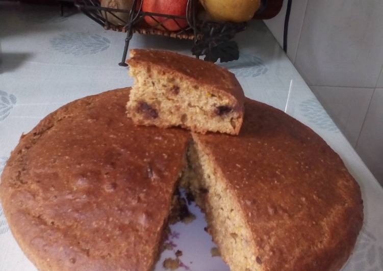 Bizcocho de naranja y perlas de chocolate