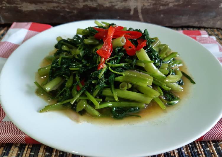 Bahan Kangkung anti layu dan hitam | Langkah Membuat Kangkung anti layu dan hitam Yang Enak dan Simpel