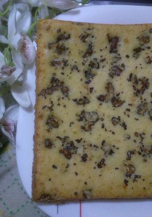 A picture of Walnut Mawa Cake.