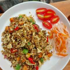 A picture of Fried Quinoa.