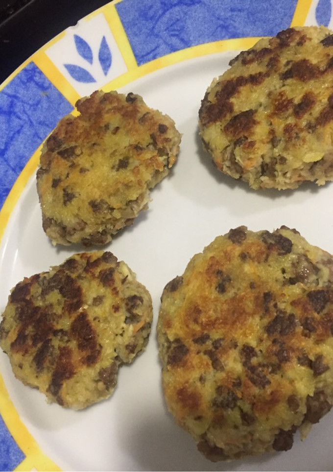 Una foto de Hamburguesas de berenjena con carne de soya y panko
