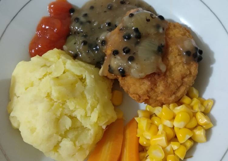 Steak Tempe Saus Lada Hitam + Mashed Potato