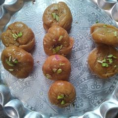 A picture of Soft melting balushahi.