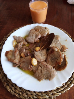 Una foto de Solomillo al ajillo