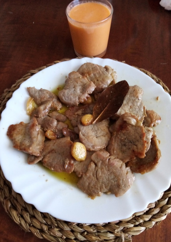Una foto de Solomillo al ajillo