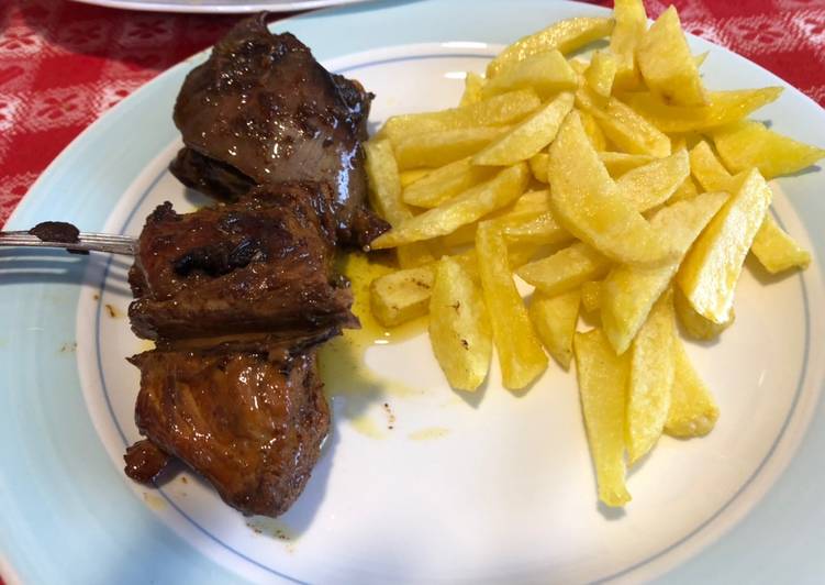 Guiso de pollo de corral