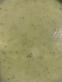 Una foto de Sopa de melón y aguacate