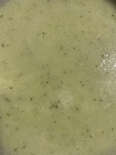 Una foto de Sopa de melón y aguacate