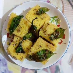 A picture of Dhokla.