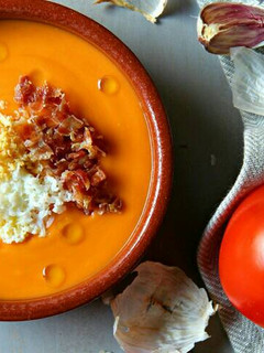 Una foto de Salmorejo cordobés Thermomix