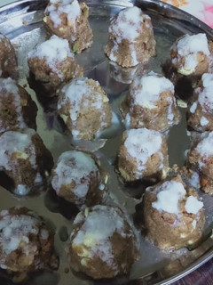 અડદિયા(Adadiya Recipe in Gujarati) રેસીપી મુખ્ય ફોટો