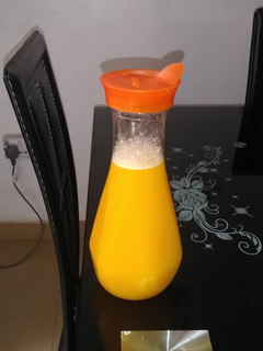 A picture of Orange lemon juice.